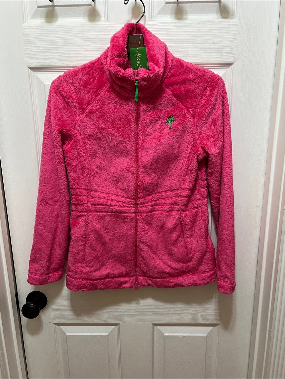 NWT LILLY PULITZER women’s Maddie jacket Plush Jacket Chic Pink XS